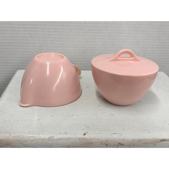 Vintage MELMAC Pink Creamer and Sugar Bowl Canadian Melamine Mid-century Canada - Picture 8 of 9